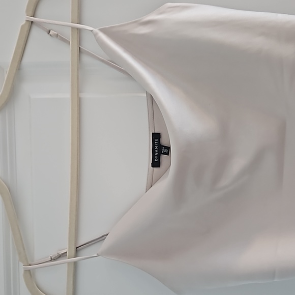 Dynamite Silky Top - Picture 2 of 4